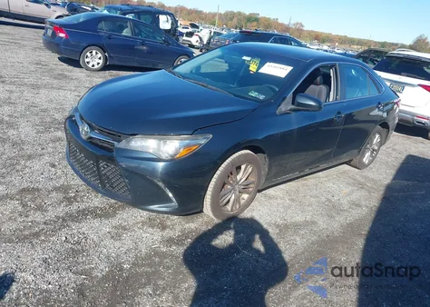 2017 Toyota Camry Se z USA, uszkodzony, nr VIN 4T1BF1FK6HU814983